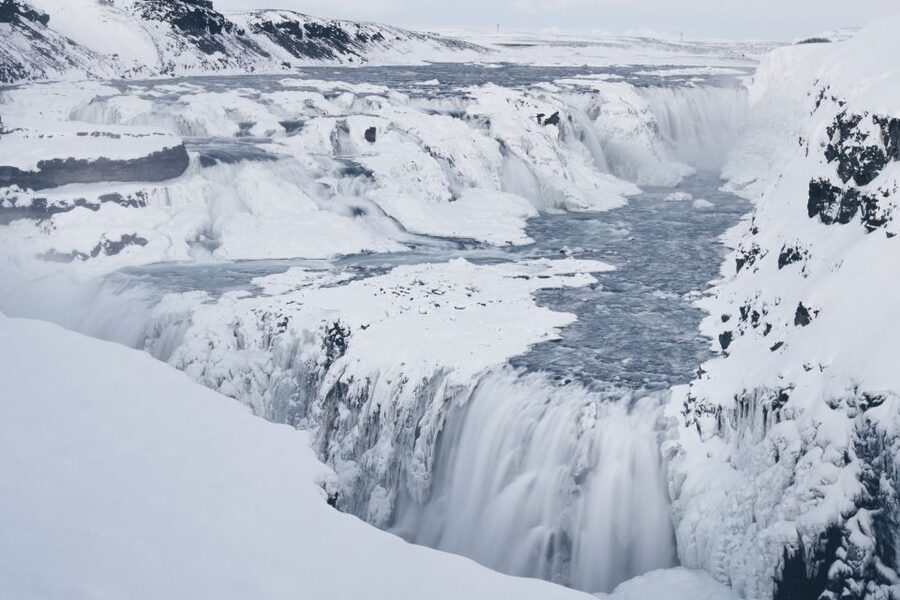 Reykjavík: Golden Circle, Blue Lagoon & Northern Lights Tour - Should You Book This Combined Golden Circle, Blue Lagoon, and Aurora Tour?