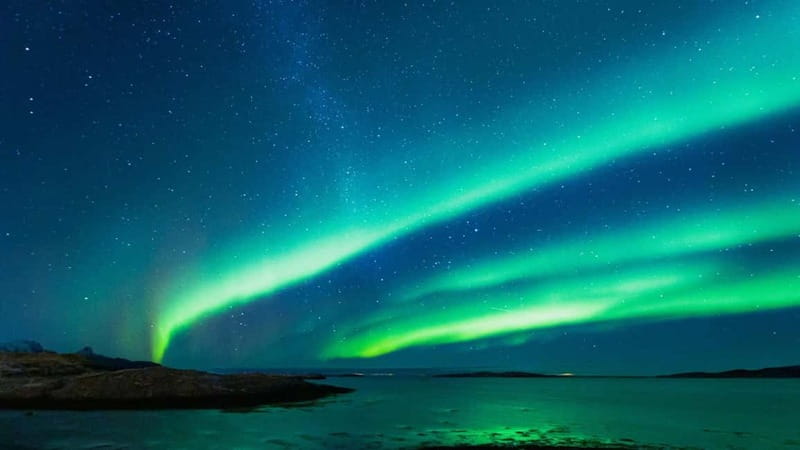 Reykjavik: Northern Lights Adventure Tour with Hot Chocolate - When the Lights Don’t Show: How the Tour Protects Your Night