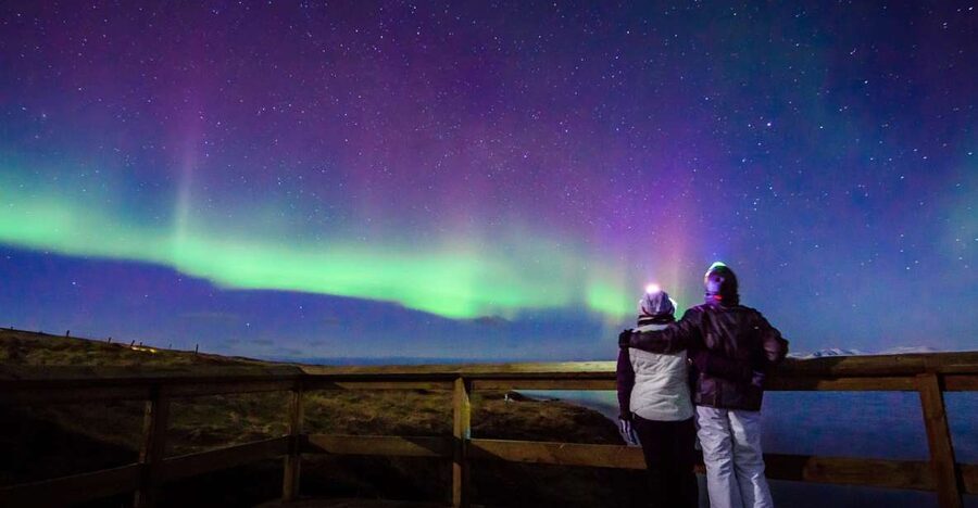 Reykjavík: Northern Lights Minibus Tour with Photos - Northern Lights in Motion: Why This Tour’s Plan Makes Sense