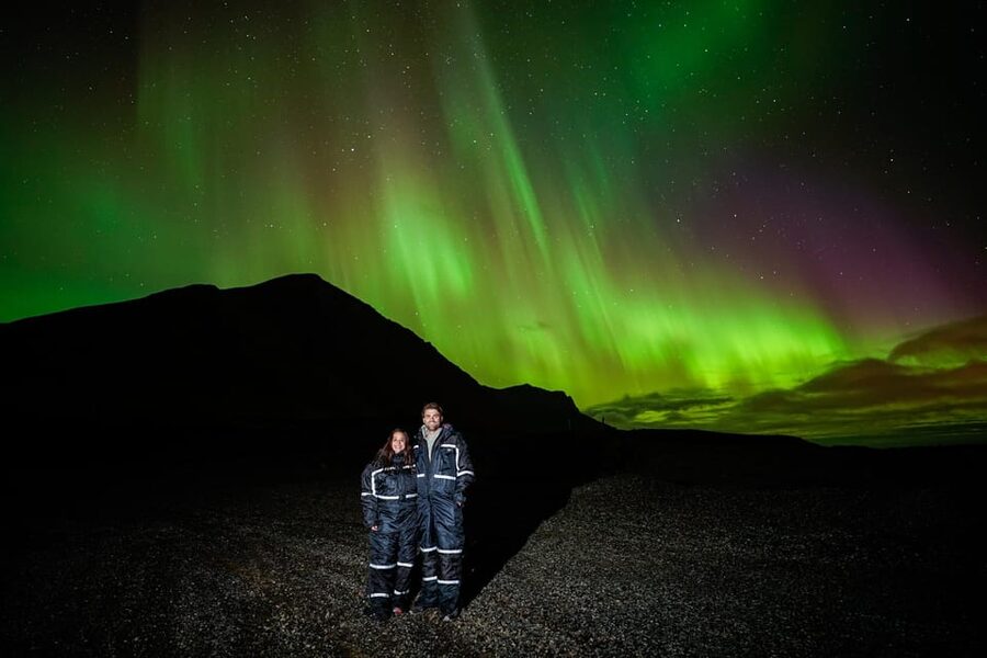 Reykjavik: Northern Lights Tour with Private Photographer - Small group size that keeps the night calm (max 18)