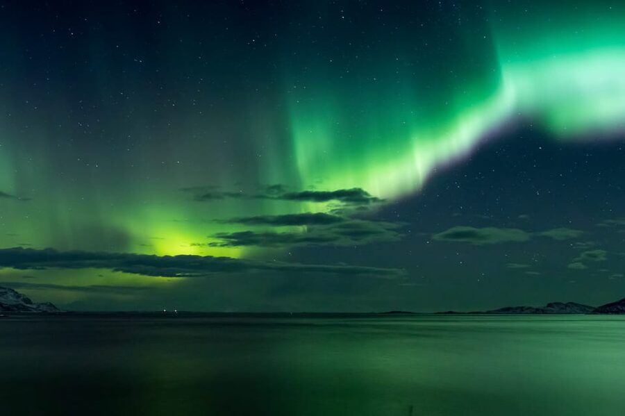 Reykjavik: Northern Lights with Icelandic Treats - Northern Lights reality check: no guarantees, lots of variables