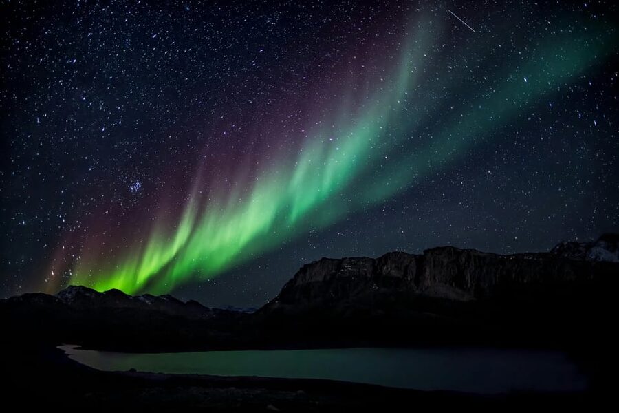 Reykjavik: Small-Group Northern Lights Tour with Pickup - Key points to know before you go