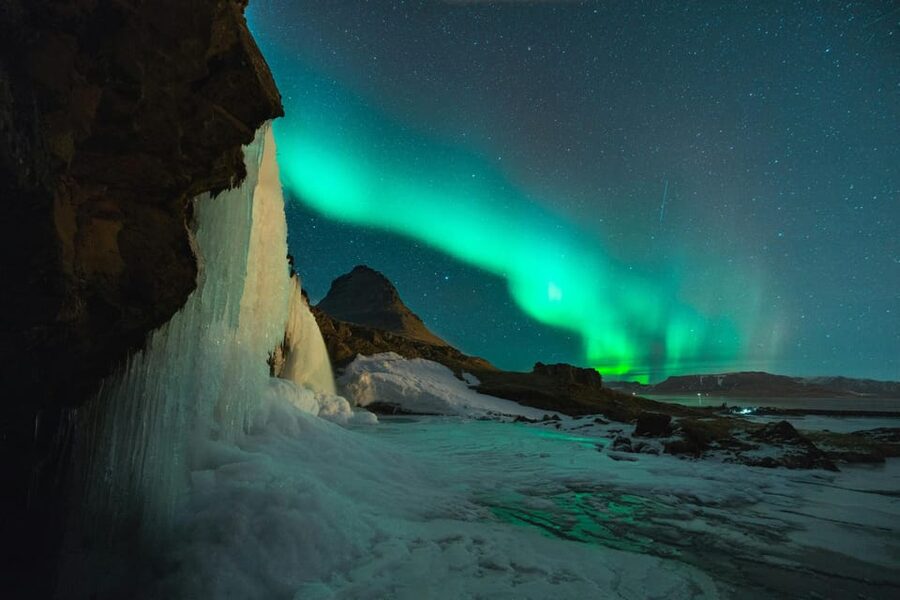 Reykjavik: Small-Group Northern Lights Tour with Pickup - How the guide chooses where to look (and why it matters)