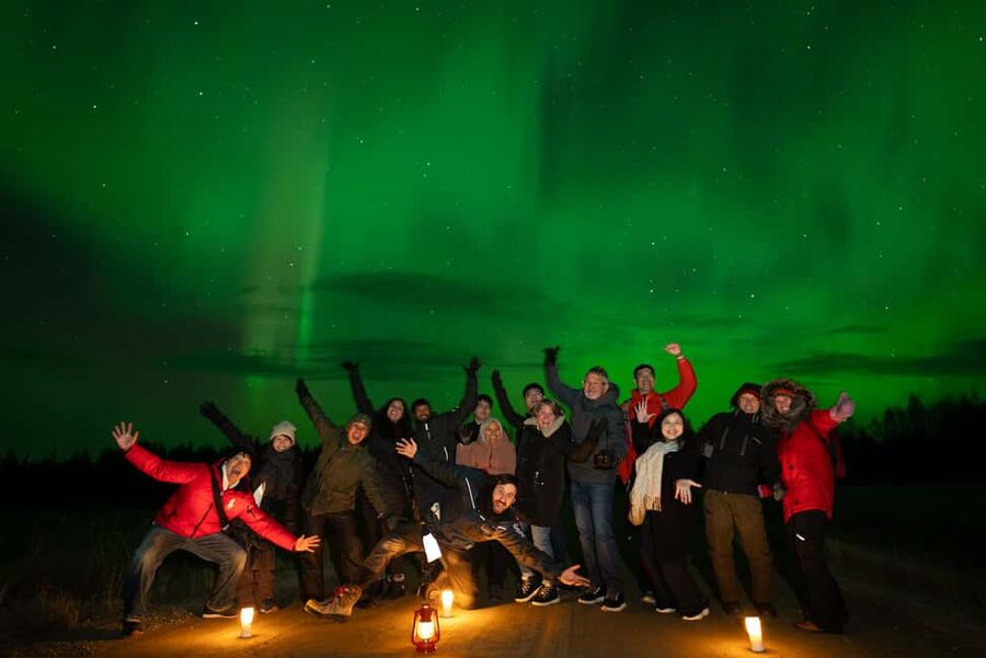 Rovaniemi:%100 Money Back Guarantee Northern Lights Hunting - Comfort in Arctic weather: what to bring so the night stays enjoyable