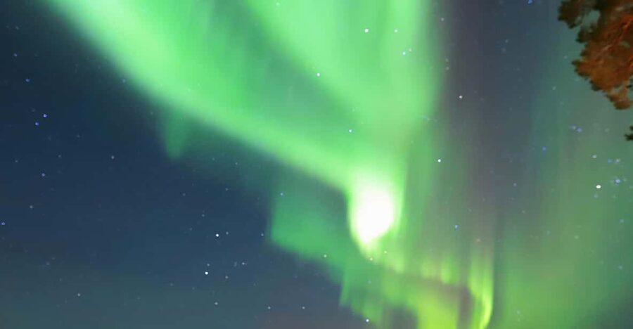 Rovaniemi: Aurora Borealis Trip – Autumn - How a lakeside aurora hunt from Rovaniemi actually works