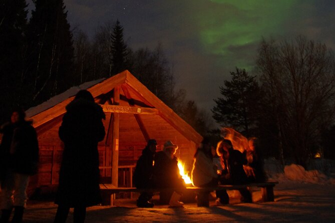 Rovaniemi Aurora Hunting Tour - Stop 1: the Northern Lights viewing plus the Lappish barbecue