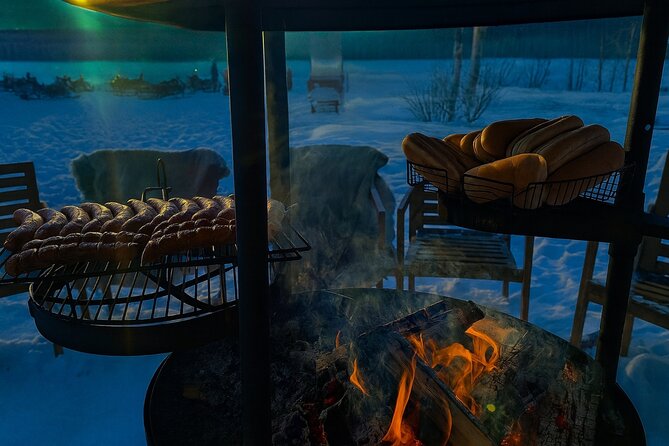 Rovaniemi: Drive New 2025 Snowmobiles - Aurora Adventure - Getting Geared Up: Thermal Overalls, Helmets, and Real Cold-Weather Prep