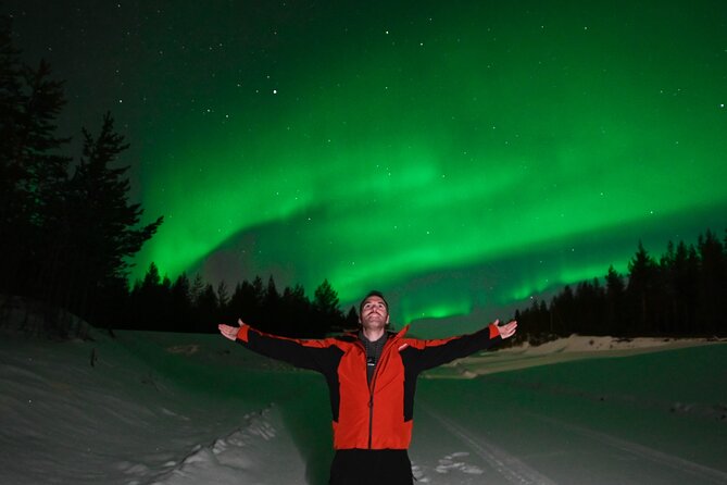 Rovaniemi: Guaranteed Northern Lights - Small Group & Photography - DSLR Northern Lights Photos: More Than a Nice Extra