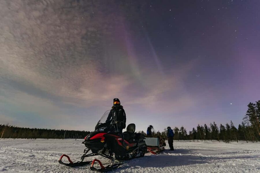 Rovaniemi: Northern Lights Family-Friendly Snowmobile Safari - Snowmobile Sharing and Kids’ Seating: Why Families Usually Love It