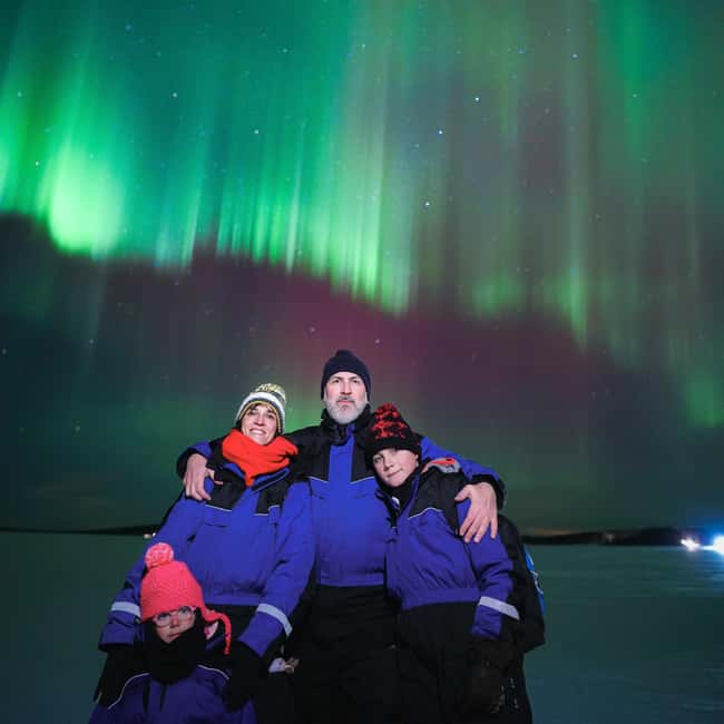Rovaniemi: Northern Lights Family Tour with Photographer - Key highlights you’ll actually care about