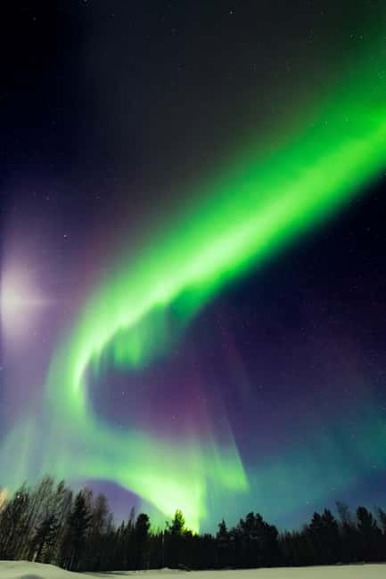 Rovaniemi: Northern Lights Family Tour with Photographer - What your 5-hour night feels like: drives, sky checks, and waiting with warmth