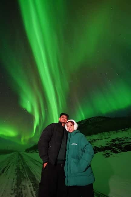 Rovaniemi: Northern Lights Group Tour with Guaranteed View - Should you book this Rovaniemi Northern Lights Guaranteed View tour?