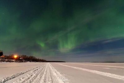 Rovaniemi: Northern Lights Hunters. Aurora + BBQ - Where the Night Starts: Pickup, Transport, and Getting Set