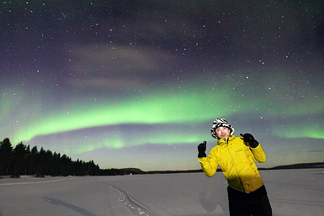 Rovaniemi: Northern Lights Pro Guaranteed - Unlimited (PRIVATE) - Price and value: what $1,773.43 per group is buying