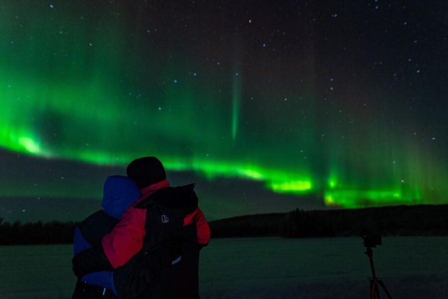 Rovaniemi: Northern Lights Tour with Guarantee - Your Guide’s Photos: Instant Memory, Less Camera Stress