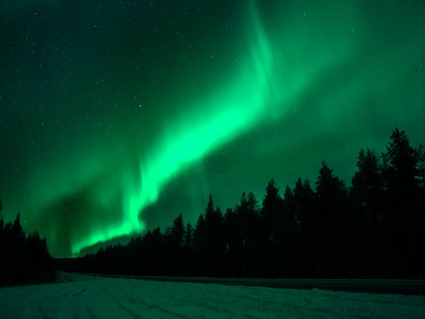 Rovaniemi: Northern Lights Tour with Guaranteed Sightings - Certified Guides and DSLR Photos: How Hugo, Gabriel, and Kurm Work the Sky