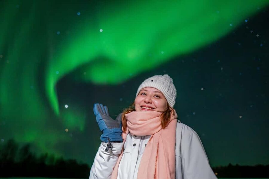 Rovaniemi: Northern Lights Tour with Guaranteed Viewings - What you’re paying for at about $106 per person