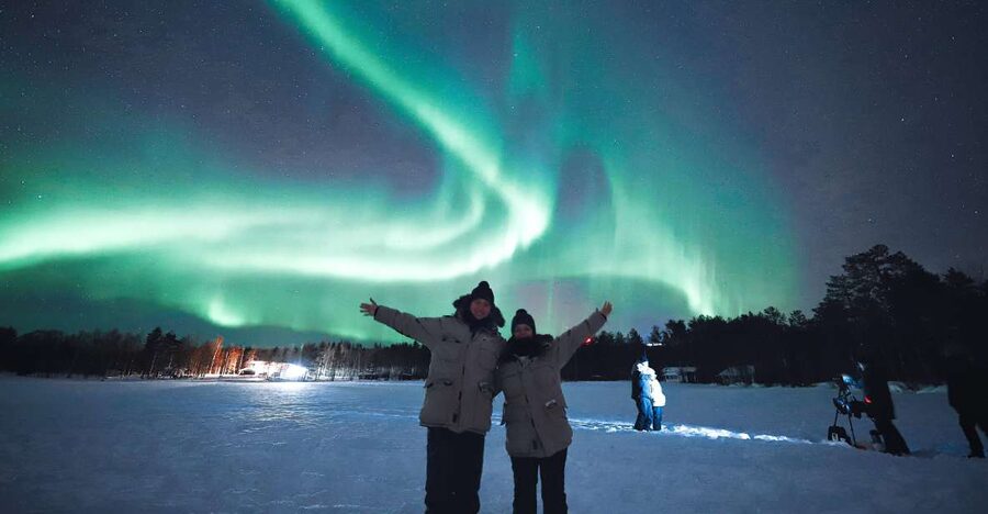 Rovaniemi: Unlimited Mileage and Hours Aurora Hunting Pro - Aurora photography + meteorologist observations: why it’s more than sightseeing
