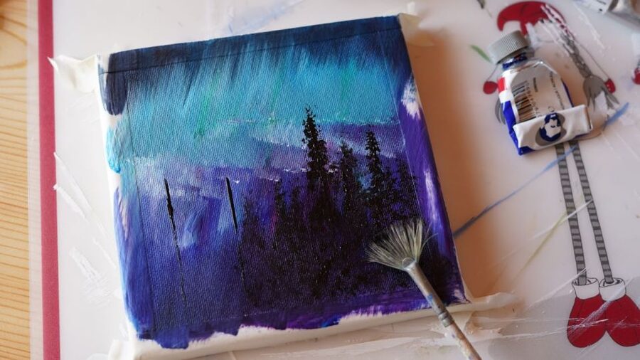 Rovaniemi: Workshop - Aurora painting - Warm Drinks, Cookies, and Finnish Sweets