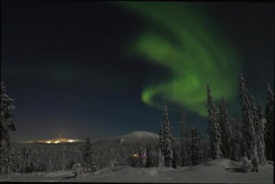 Ruka: Searching for the northern lights with snowshoes - Stargazing With a Fire Break: Hot Drink and Arctic Stories