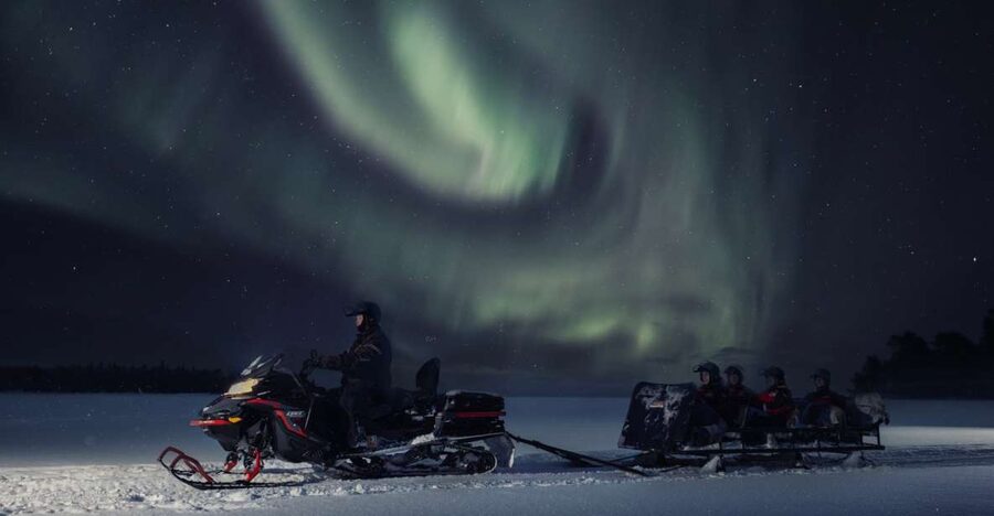 Ruka: Starlight sledging to search for Northern Lights - The Northern Lights search: what to expect when luck is involved