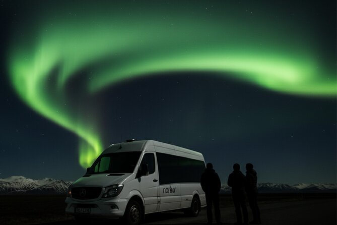 Small-Group Tour: Northern Lights with Photos & Hot Chocolate - Key highlights at a glance