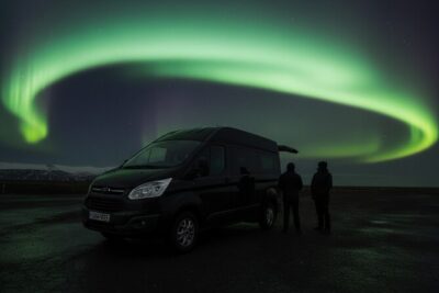 Small-Group Tour: Northern Lights with Photos & Hot Chocolate - Pickup and timing: the easy start that sets up your night