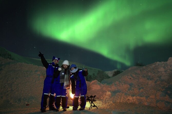 Small Northern Lights Tour Max 8 Guests Pickup and Photography - Stop in Tromsø: why the first pick isn’t always the final answer