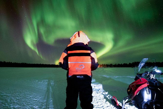 Snowmobile Safari to Search for the Northern Lights - When a Snowmobile Ride Turns Into an Aurora Hunt
