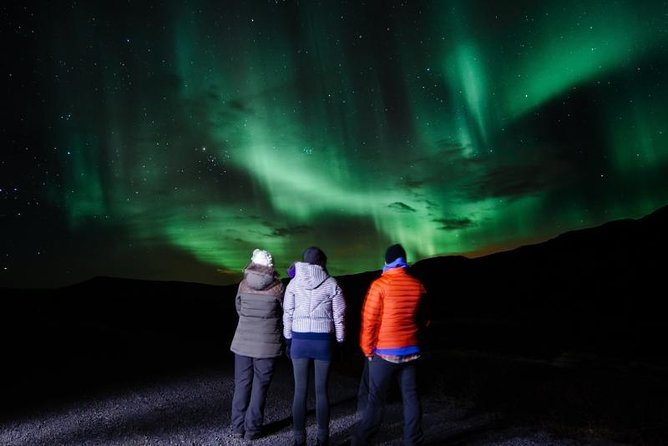 South Coast, Glacier Hike & Northern Lights from Reykjavik - Skógafoss: the classic waterfall that rewards your steps