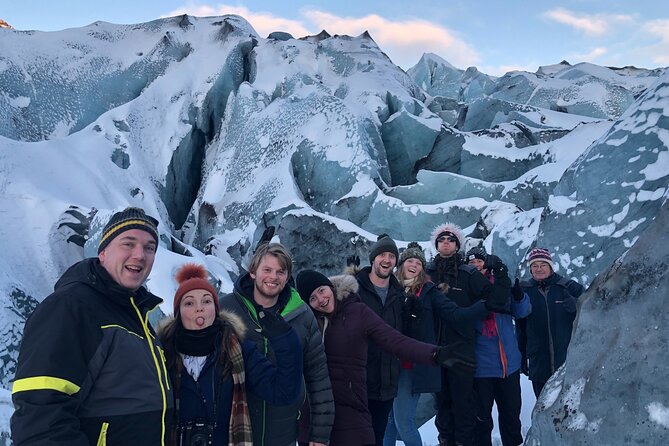 South Iceland Highlights and Northern Lights Combo Full-Day Tour - Sólheimajökull glacier walk: a close-up way to feel climate change
