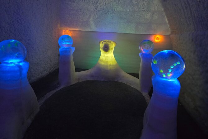 Spectacular Chena Hot Springs Northern Lights Experience - Northern Lights viewing: how the guide tries to improve your odds