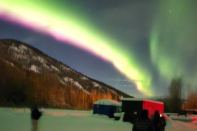 Spectacular Hot Spring Experience with Northern Lights - What to Bring (So You Don’t Spend the Night in Panic)
