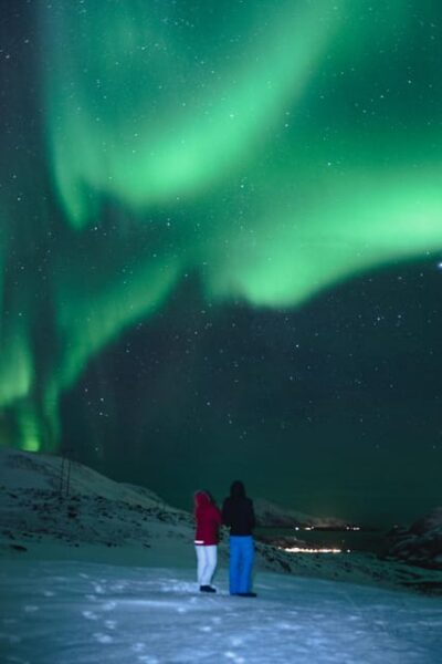 Svolvær: Experience the Magic of the Northern Lights! - The pro guide + small group setup (the hidden value)