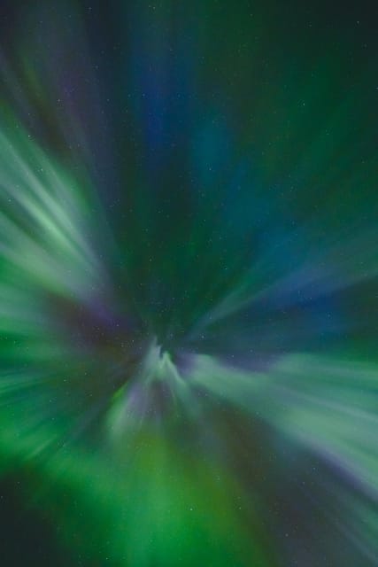 Svolvær: Experience the Magic of the Northern Lights! - Stop 1: the first hidden viewpoint and why the timing matters