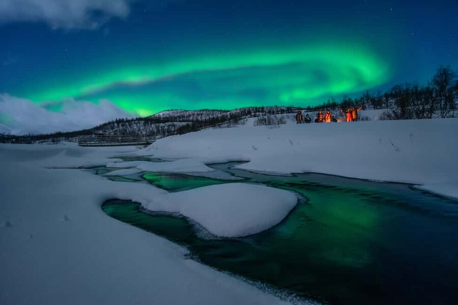 Tromsø: A Sámi Survival Story and Aurora Hunt - Why this Tromsø aurora hunt is more than a lights chase