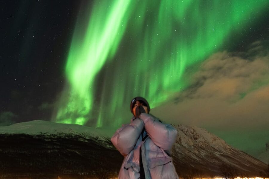 Tromsø: Aurora Quest Minibus Adventure - The briefing before you freeze: forecast, mythology, and camera tips