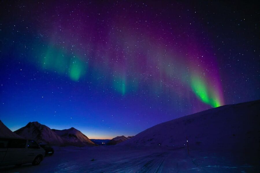 Tromsø Chinese Aurora Tour - A Six-Hour Hunt for Northern Lights in Tromsø (What Makes This One Different)