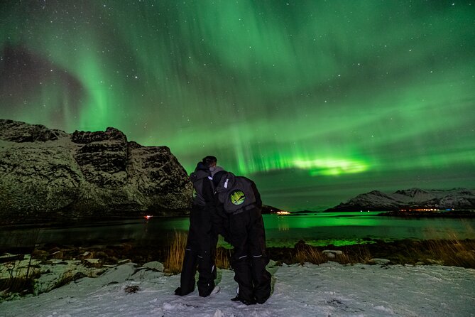 Tromsø Fjordland Aurora Chase Northern Lights by the Arctic Sea - Who this Tromsø Northern Lights hunt fits best