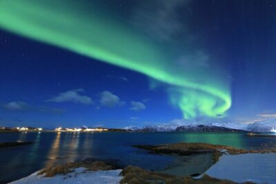 Tromsø, Northern Lights and Wilderness Evening Catamaran Cruise - The cruise game plan: warm windows, then crisp air