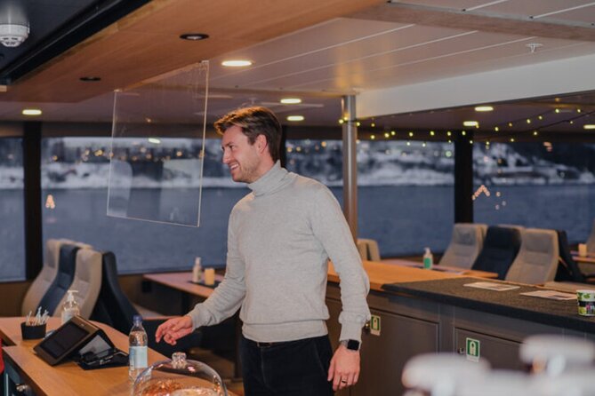 Tromsø, Northern Lights and Wilderness Evening Catamaran Cruise - Price and value: is $158.20 actually fair?