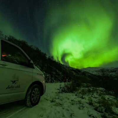 Tromsø: Northern Lights Chase by a comfortable bus - Using weather and solar forecasts to pick dark-sky stops