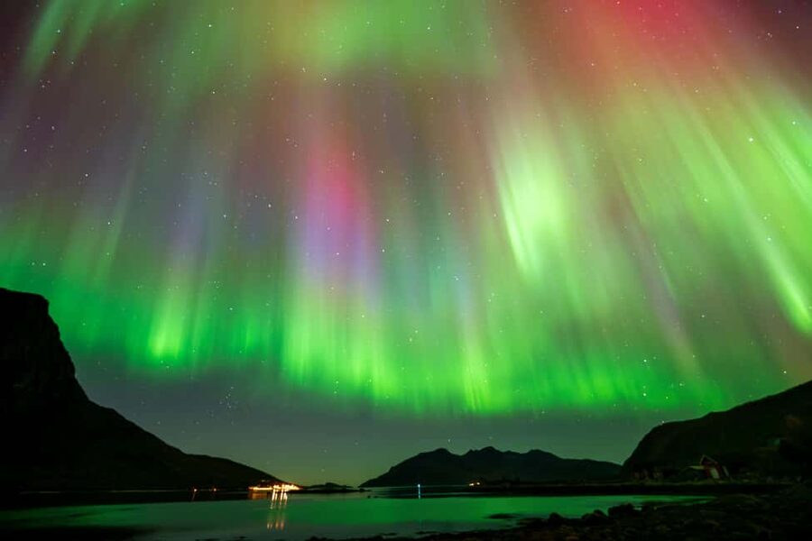 Tromsø: Northern Lights Chase, Local Guide, Foods & Pictures - Gear that makes a real difference: thermal suits, headlamps, tripods, and phone power