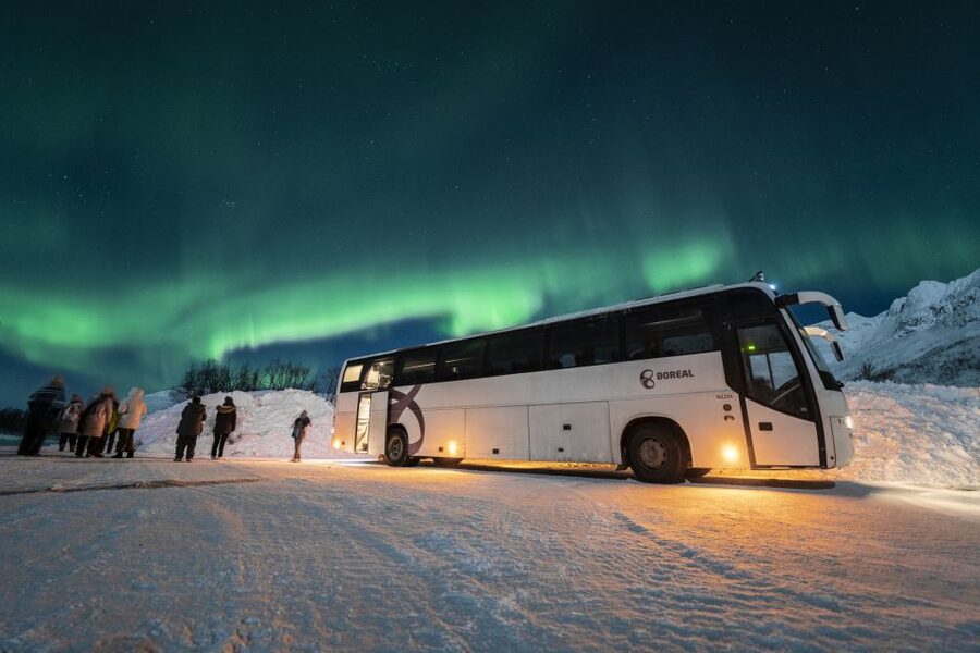 Tromso: Northern Lights Chase with Photo Package Included - Meeting Up in Tromsø and What to Expect From the Bus