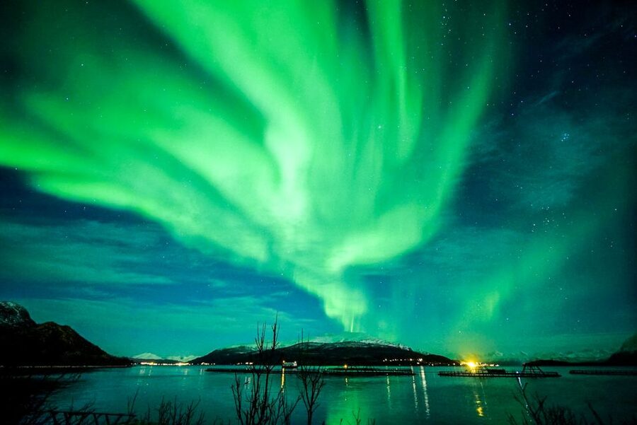 Tromsø: Northern Lights Chase with Photos and Bodysuits - Stop-by-stop: why Kilpisjärvi, Hansnes, Sommarøy, and Bardu matter
