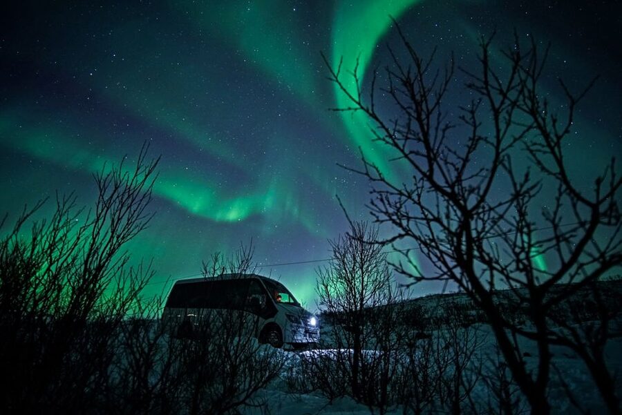 Tromsø: Northern Lights Chase with Photos and Bodysuits - Aurora photography with a pro guide: what you’re really paying for