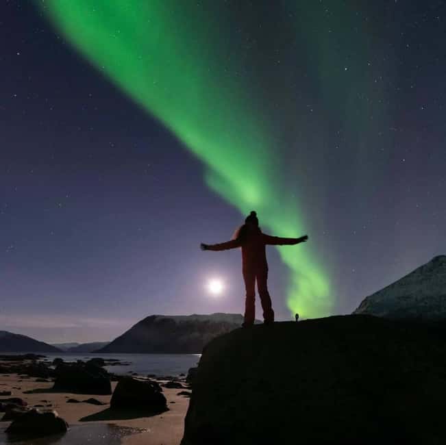 Tromsø: Northern Lights Chase with Photos and Guide - The Core Aurora Chase: Monitoring, Moving, and (Yes) Sometimes Crossing Into Finland