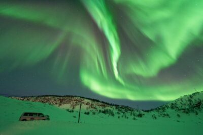 Tromsø: Northern Lights Hunt with Photos and Hot Food - Scandic Ishavshotel pickup: how the night gets moving