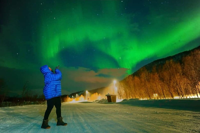 Tromsø: Northern Lights Tour (Max 8) Pickup + Finland - How Pickup Works in Tromsø (And What That Means at Night)