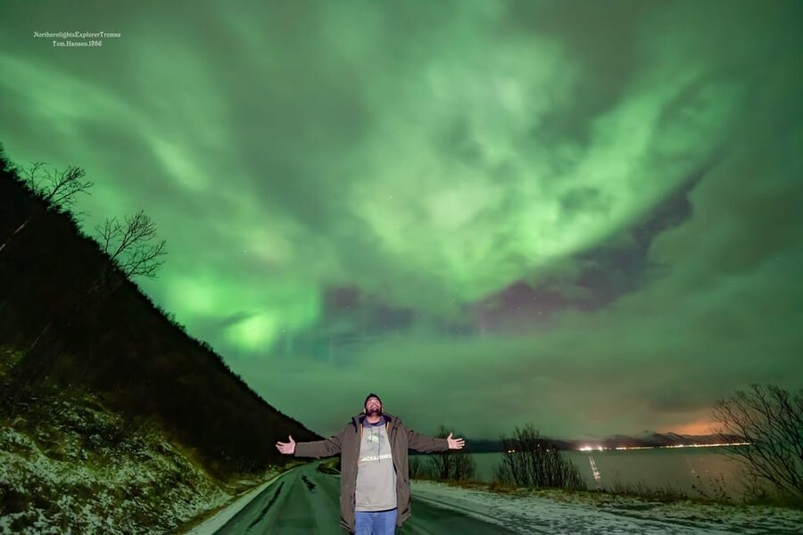 Tromsø: Northern Lights Tour w/Photo, Suits and Local Guide - Key Points That Matter Before You Go